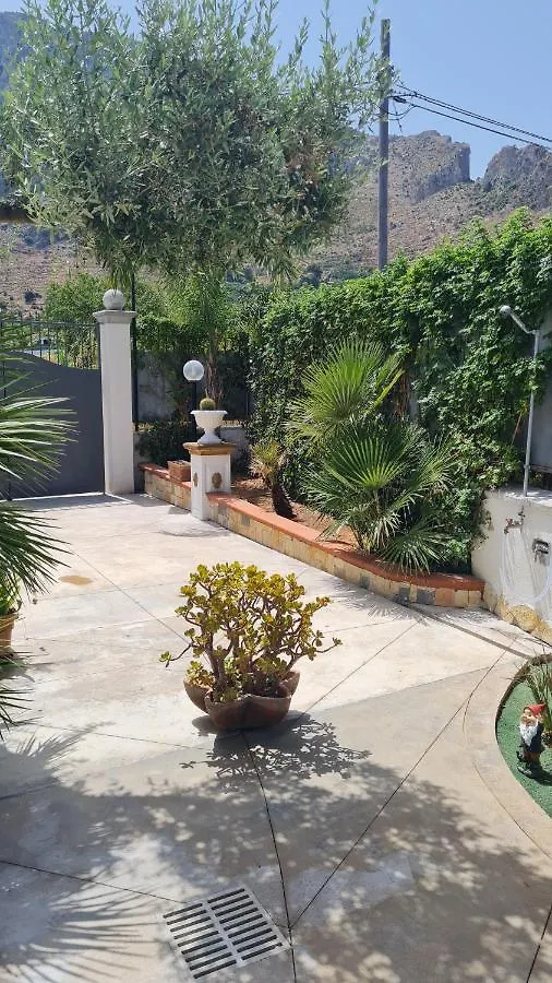 Le Terre Di Sicilia Bed & Breakfast Terrasini