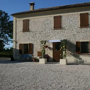 https://bb-la-fenice-montegridolfo.emilia-romagnahotels.net